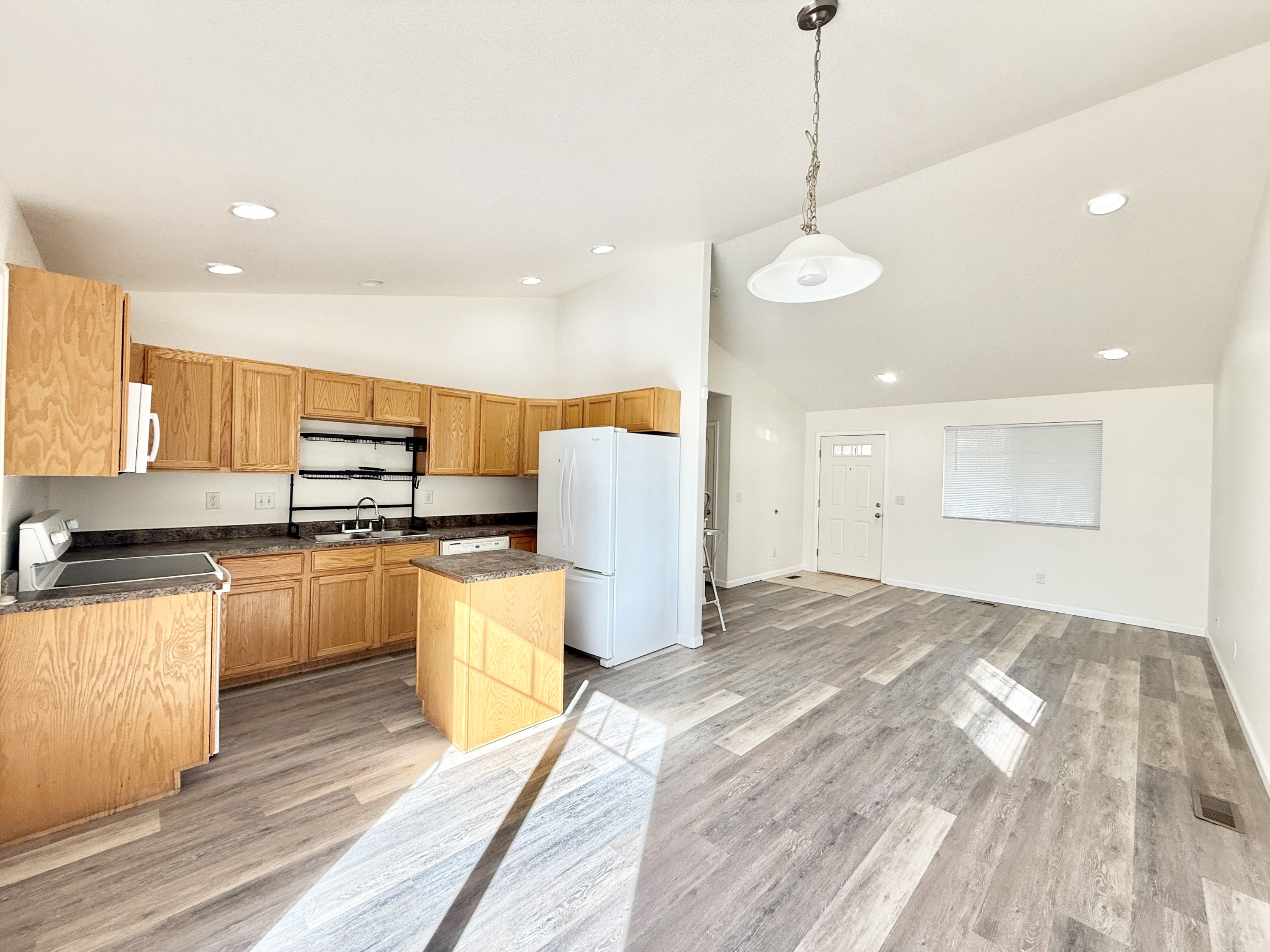 1952 East 11th Street