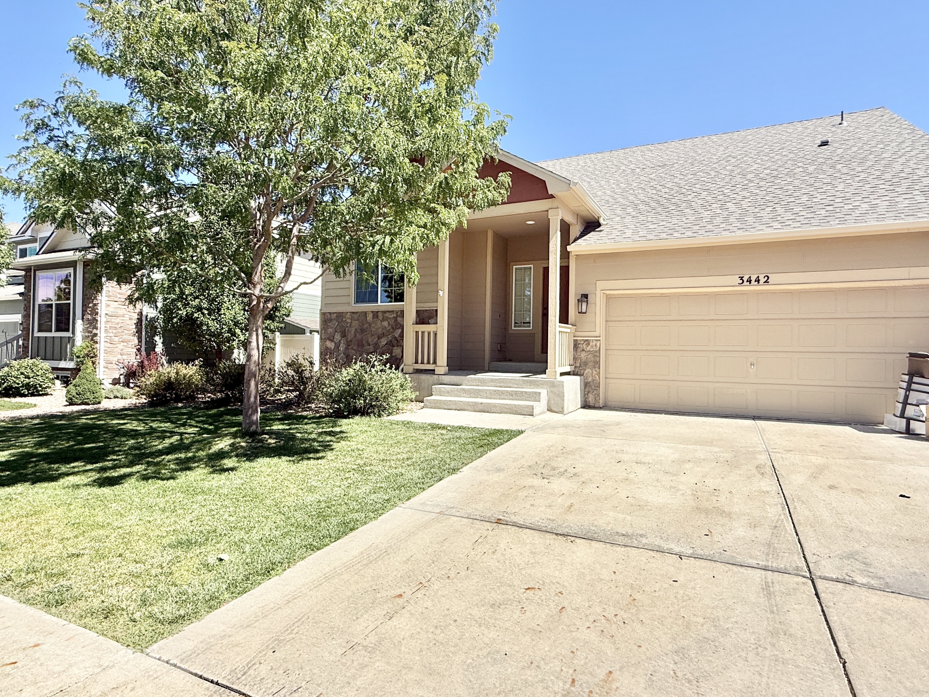3442 Curlew Drive